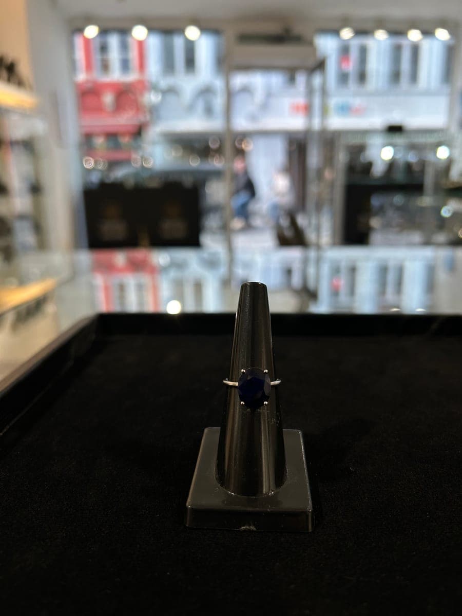 White Gold Sapphire Ring