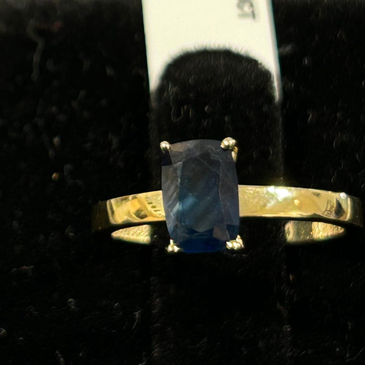 Yellow Gold Sapphire Ring