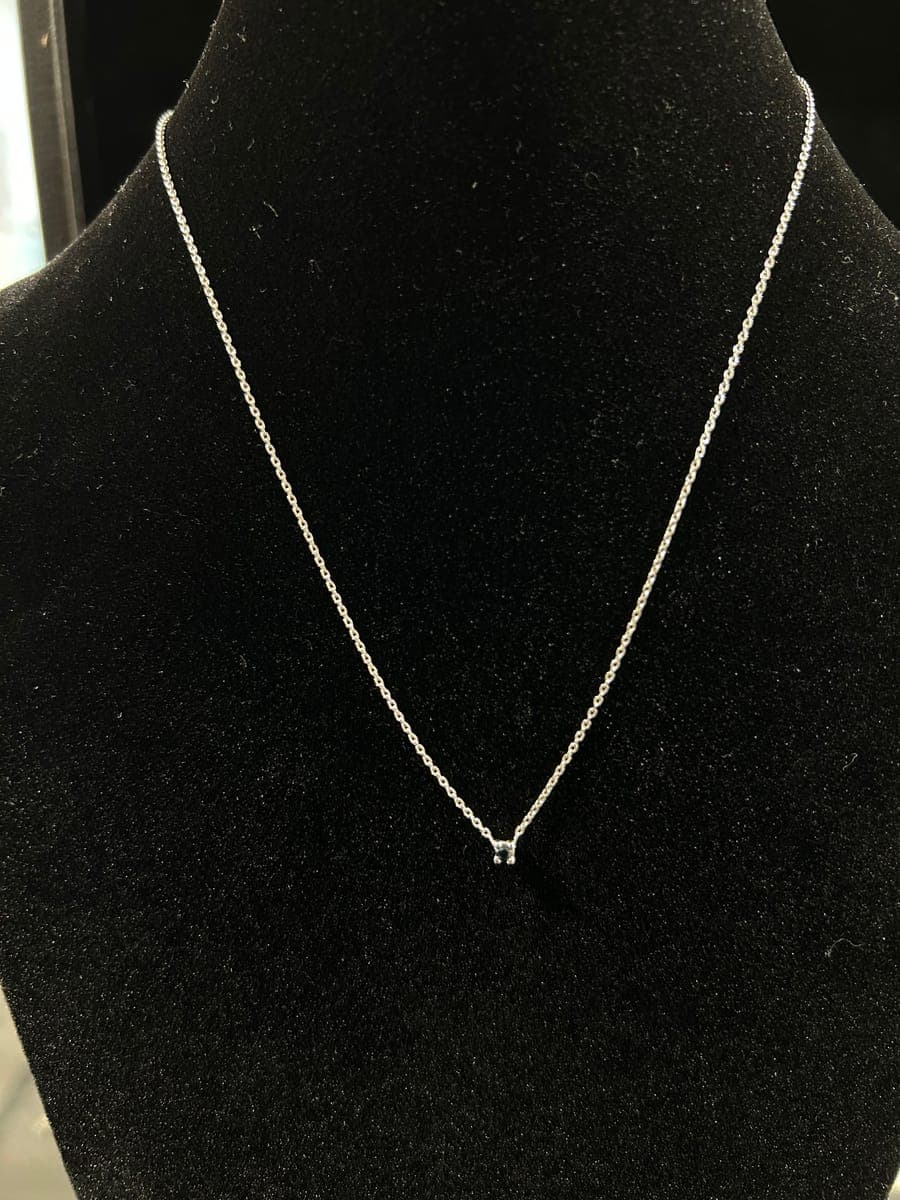White Gold Sapphire Pendant
