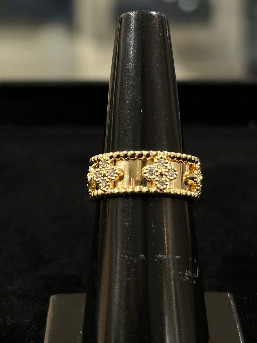 Yellow Gold Diamond Ring
