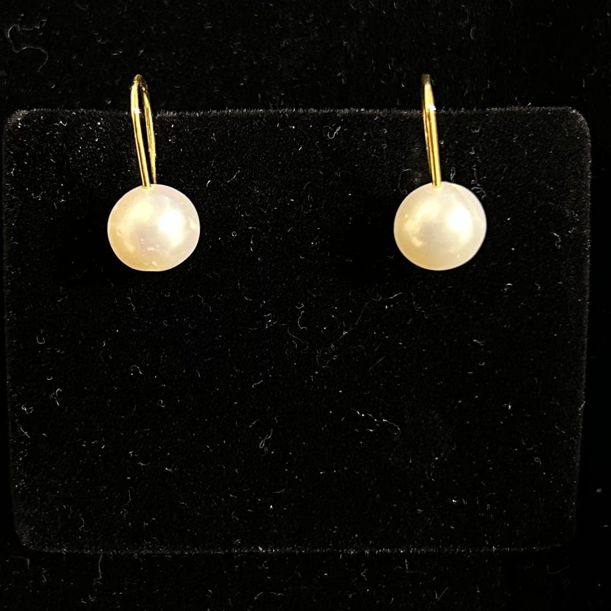 Yellow Gold Pearl Earrings
