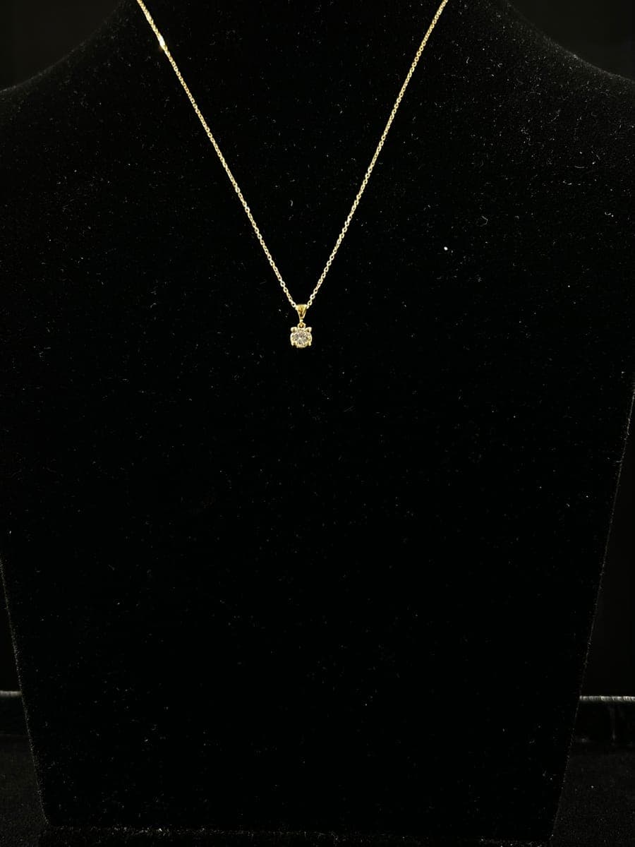 Yellow Gold Diamond Pendant