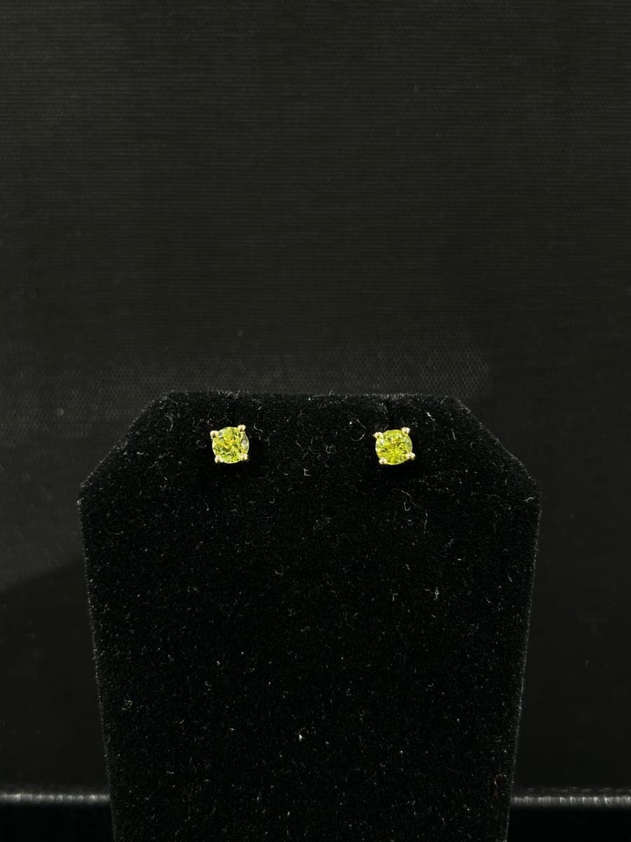 Yellow Gold Peridot Earrings