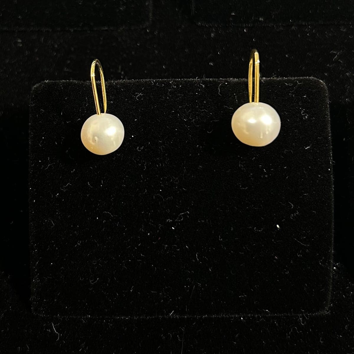 Yellow Gold Pearl Earrings