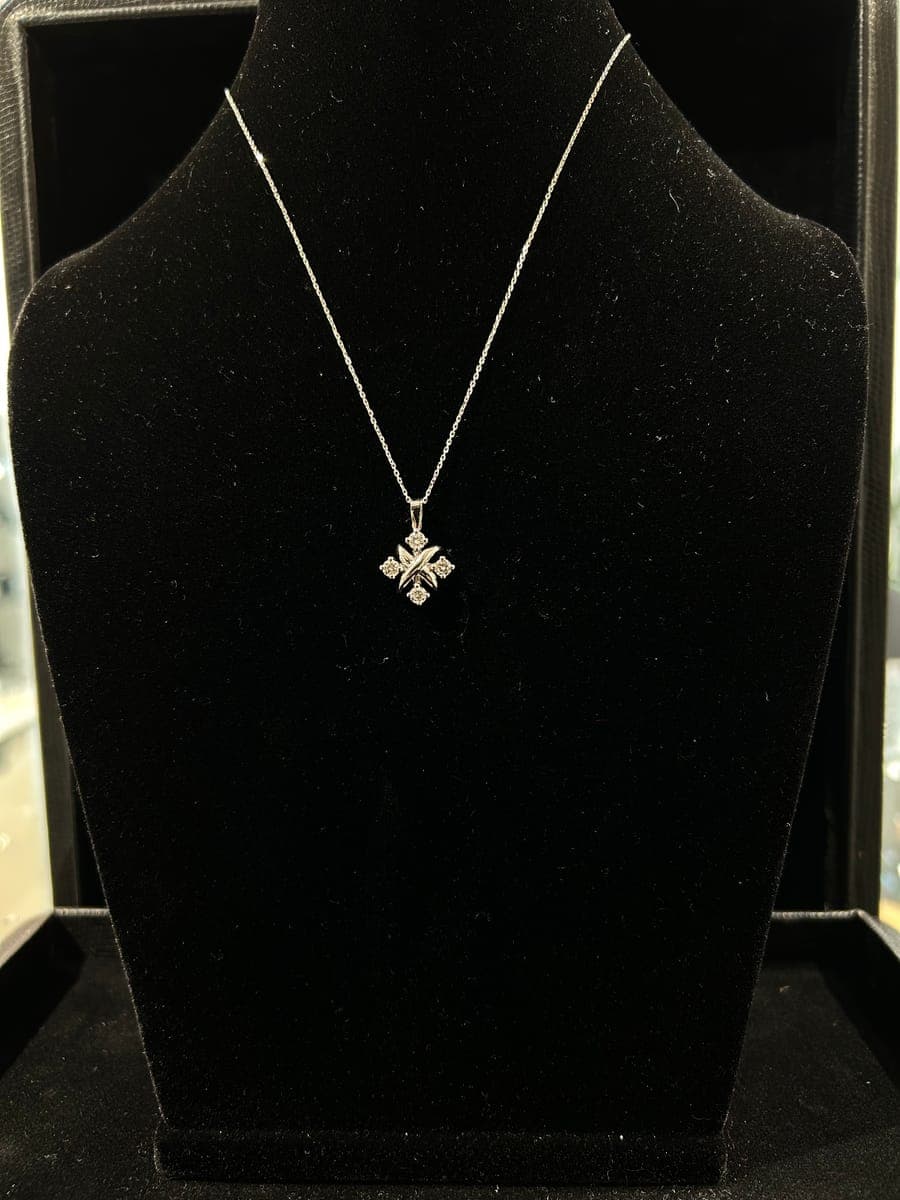 White Gold Diamond Pendant