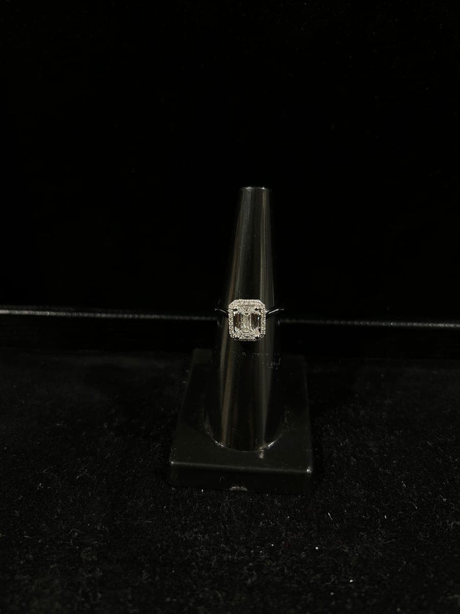 White Gold Diamond Ring