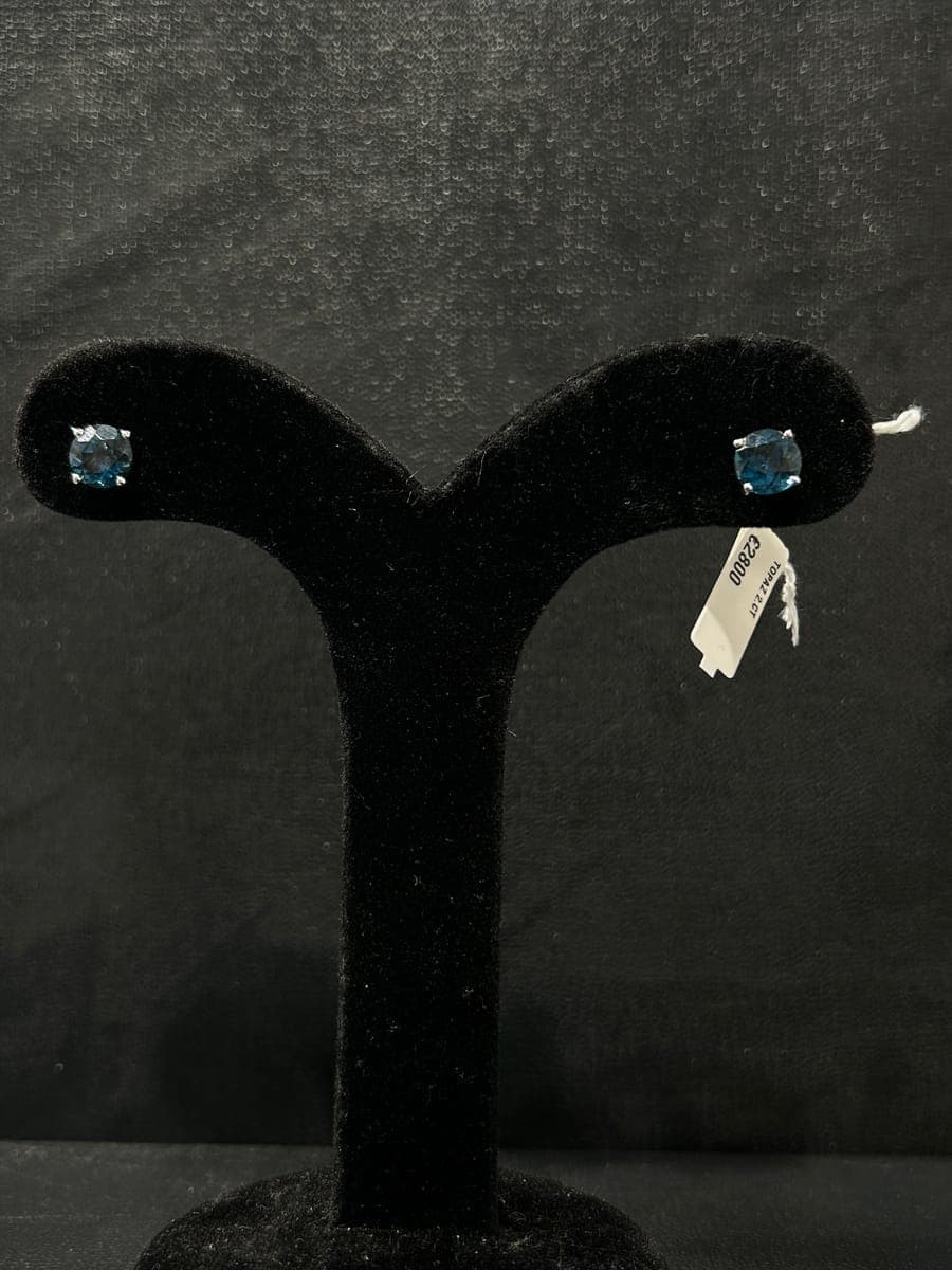 White Gold Topaz Earrings
