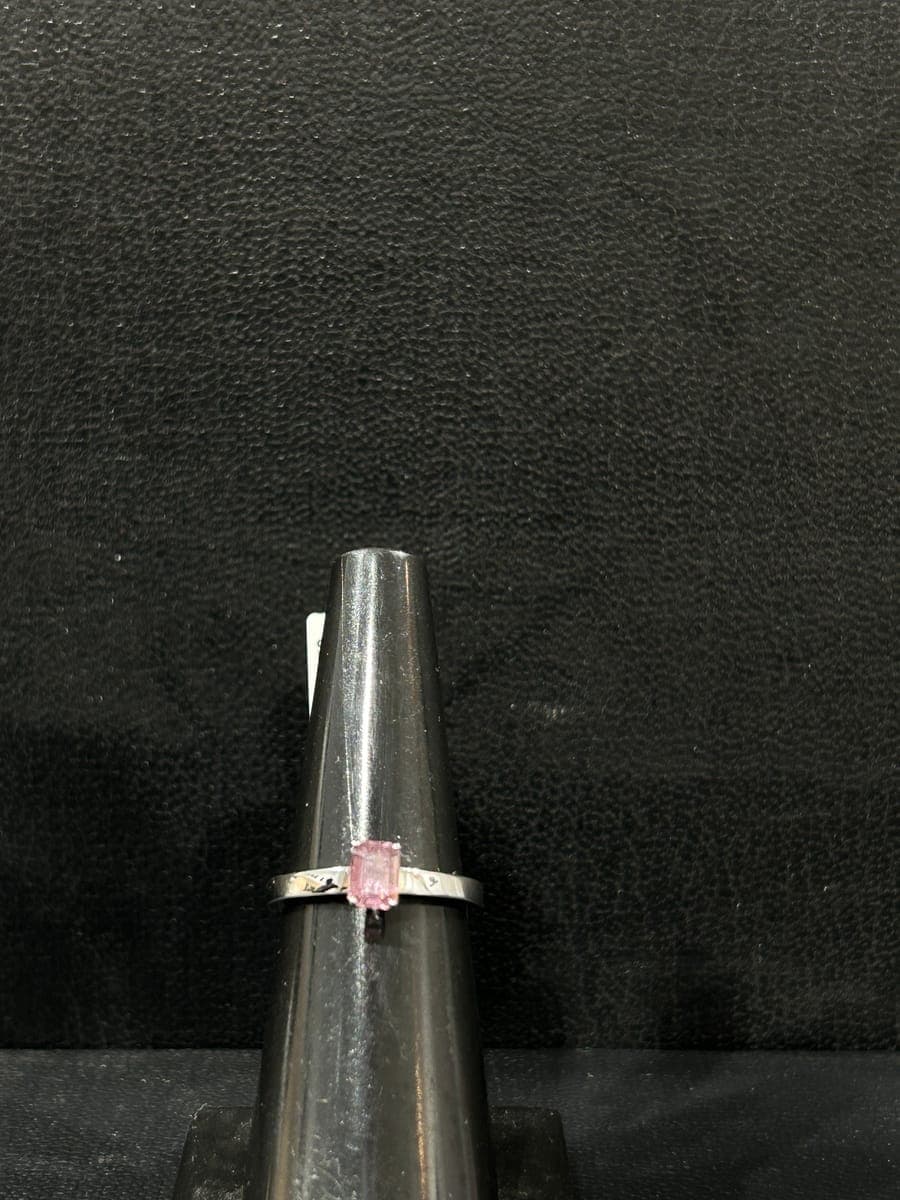 White Gold Sapphire Ring