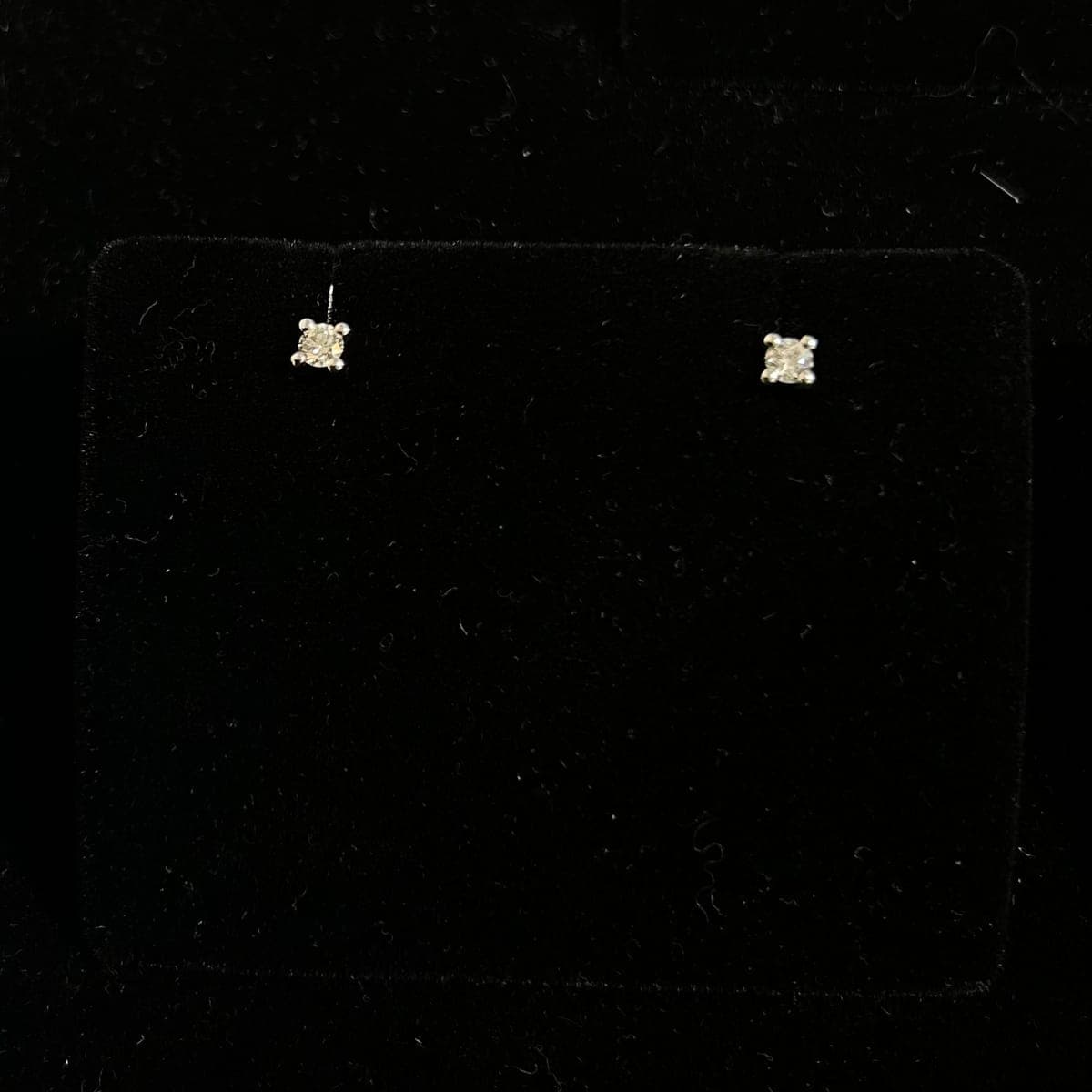 White Gold Diamond Earrings