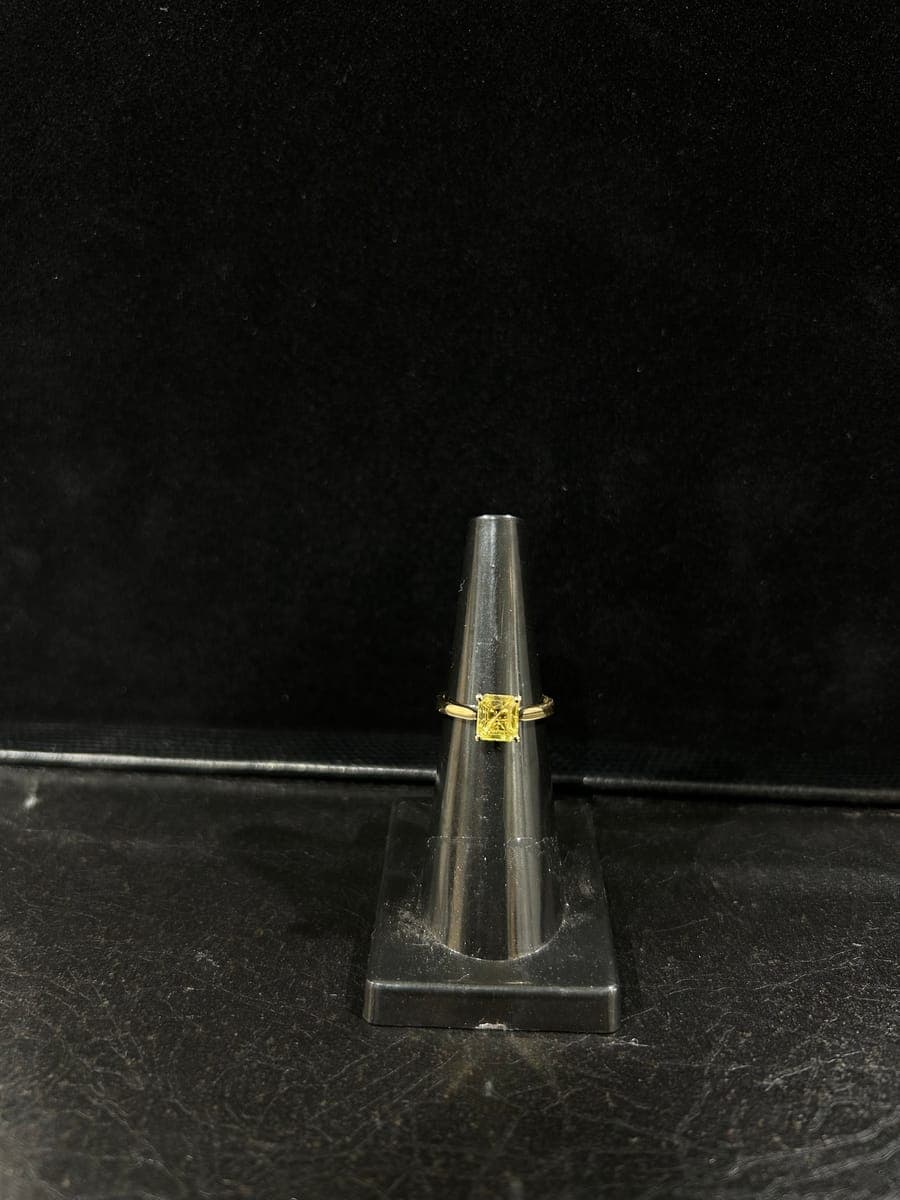 Yellow Gold Sapphire Ring