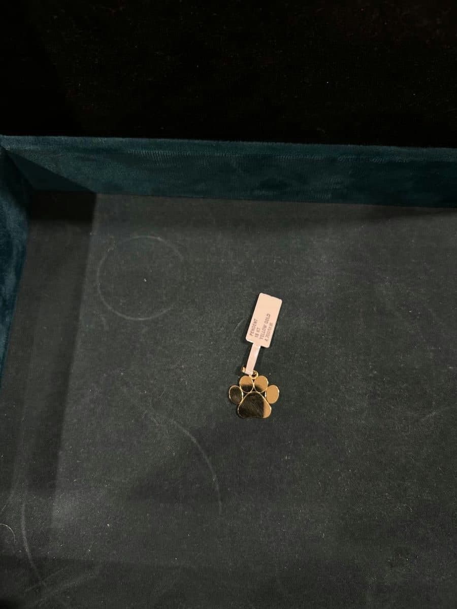 Yellow Gold Pendant
