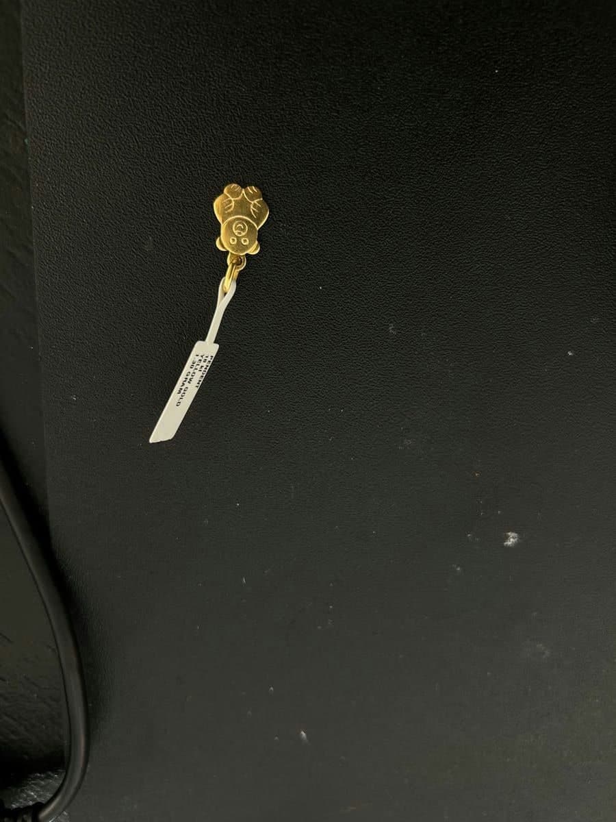 Yellow Gold Pendant