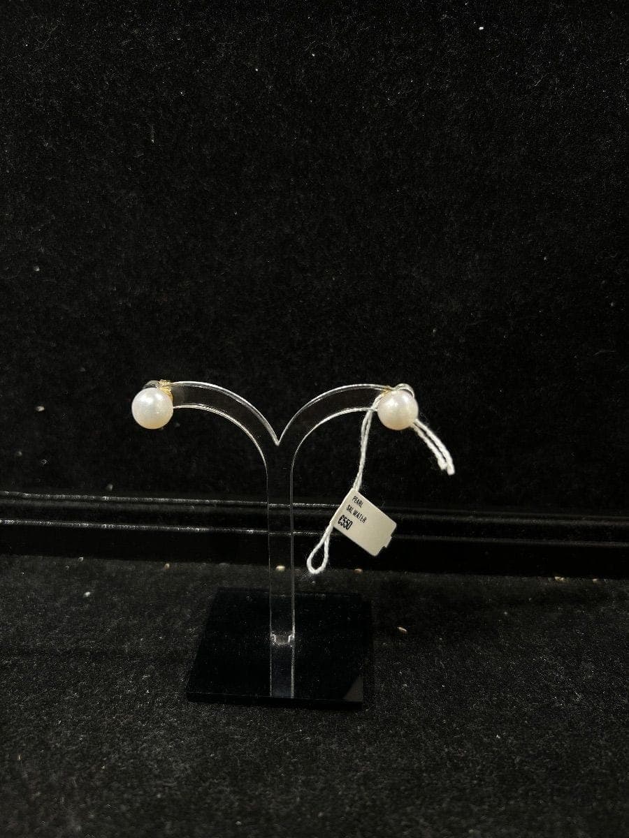 Yellow Gold Pearl Earrings