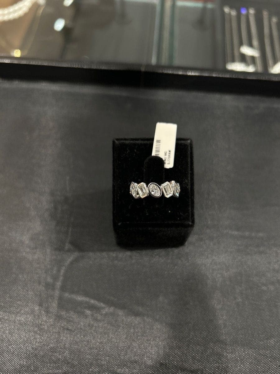 White Gold Diamond Ring