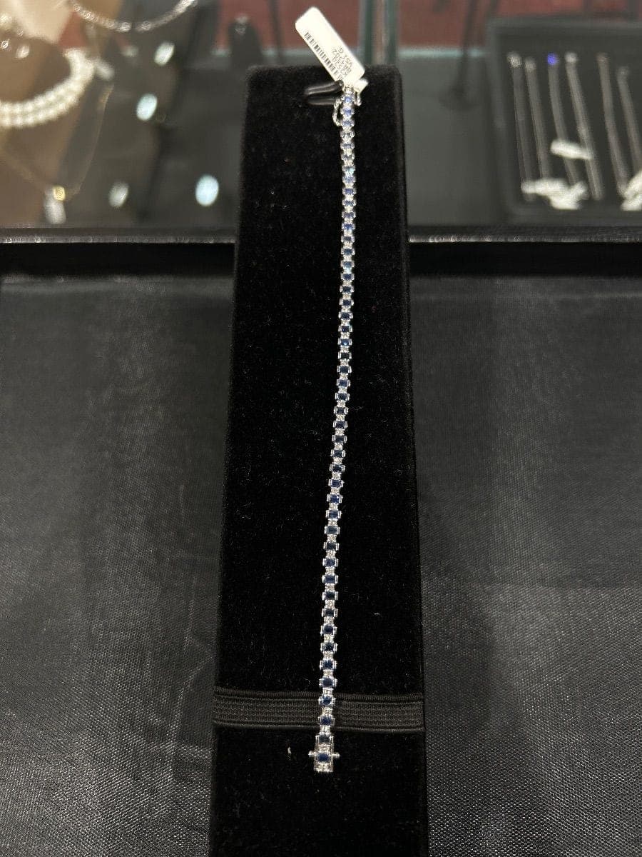 White Gold Diamond & Sapphire Bracelet