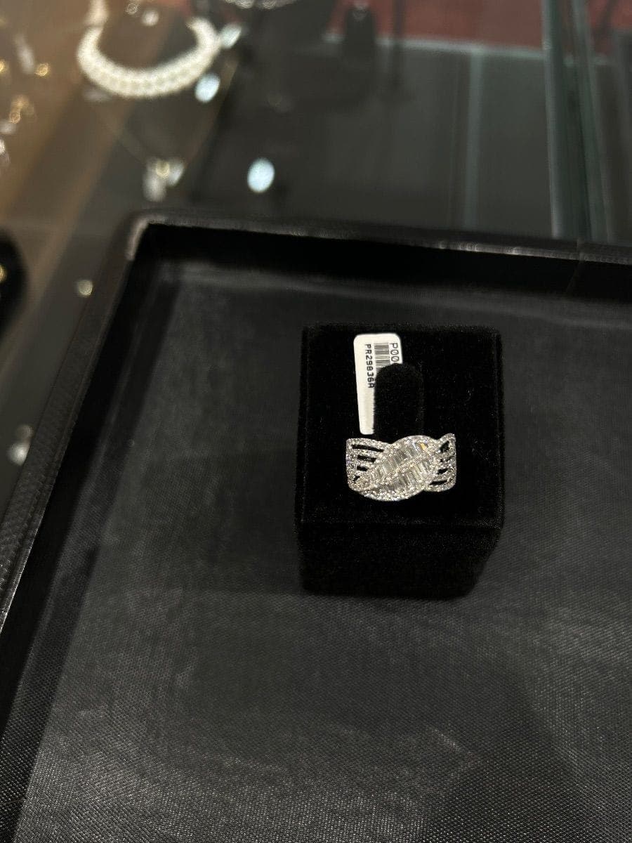 White Gold Diamond Ring