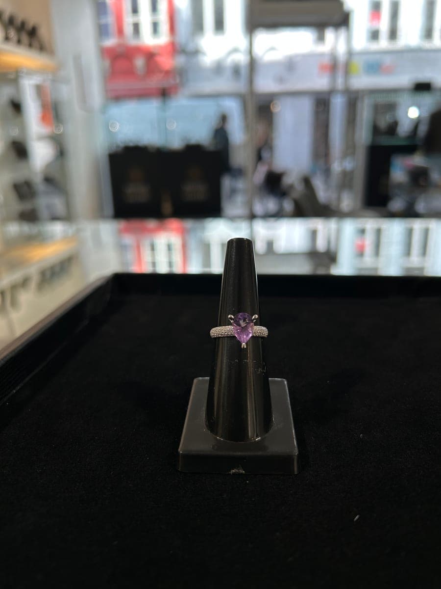 White Gold Amethyst & Diamond Ring